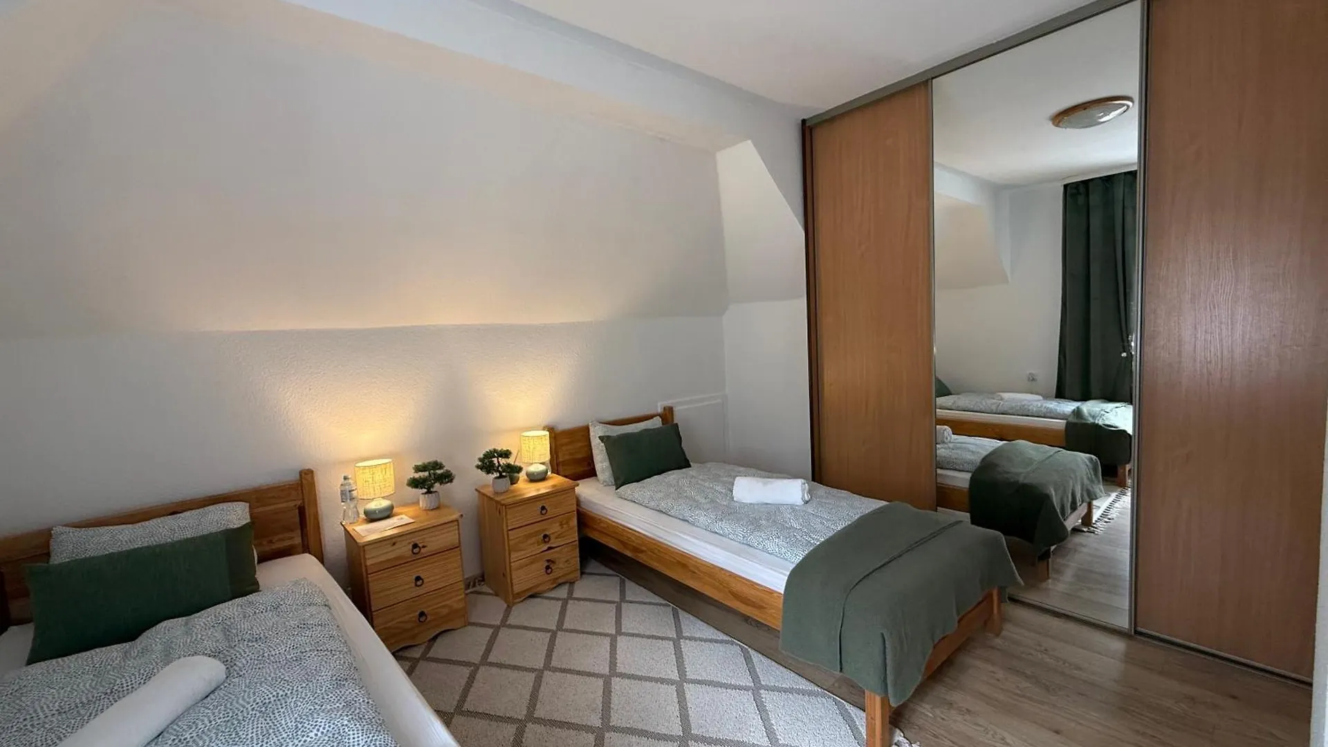 Bialy Jar Ski & Bike Apartamenty W Karpaczu Przy Wyciagu Z Widokiem 波兰